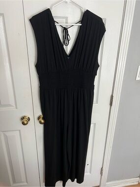 Old Navy Black V-Neck Smocked-Waist Maxi Dress
